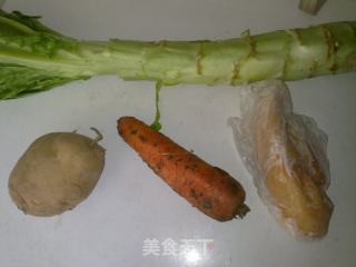 家常莴笋炒三丁的做法步骤：1