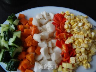 五彩虾仁的做法步骤：2