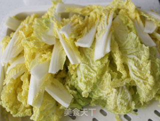 ｛素食｝只需5分钟的快手家常小炒 麻香娃娃菜的做法步骤：2