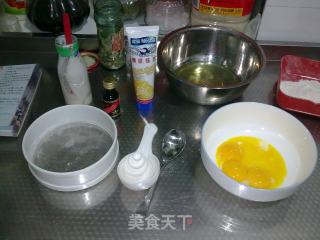 电饭锅版酸奶蛋糕的做法步骤：1