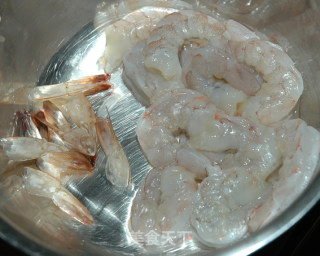 豆腐凤尾虾的做法步骤：1