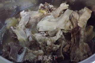 茄汁排骨的做法步骤：2