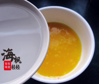 好7看得见De“荠菜鸡蛋羹”-微波菜肴-的做法步骤：3