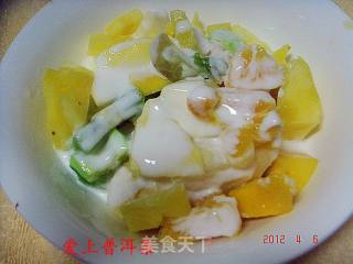 水果色拉的做法步骤：2