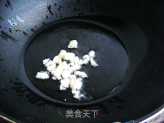 西兰花炒鱿鱼的做法步骤：5