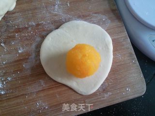 新手尝试---奶黄包的做法步骤：7