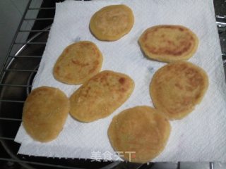 南瓜泥配南瓜饼是什么味道？那就是---一样的美味咯！的做法步骤：5