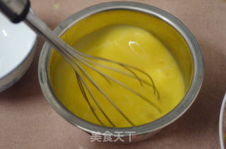 经典美食——蕃茄炒蛋（甜味版）的做法步骤：5