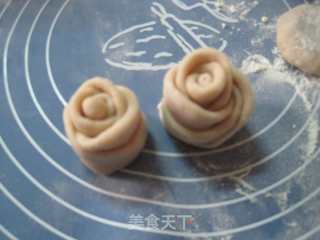 草莓馒头的做法步骤：7