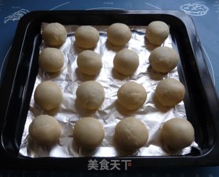 豆沙蛋黄酥的做法步骤：13