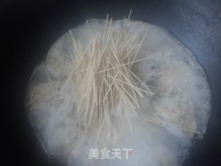 菠菜猪血鸡蛋面的做法步骤：6