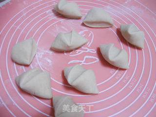 奶香莜面花馒头的做法步骤：4