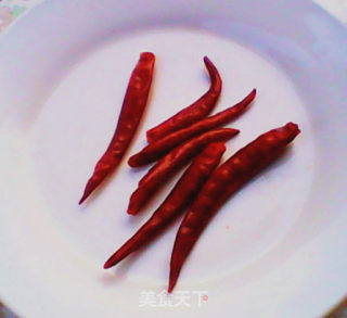 美味小炒——西兰花炒火腿肉的做法步骤：3