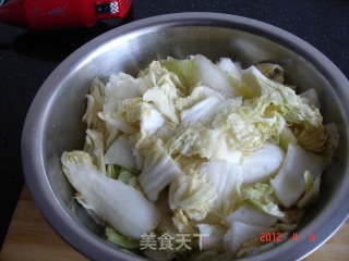 辣白菜的做法步骤：1