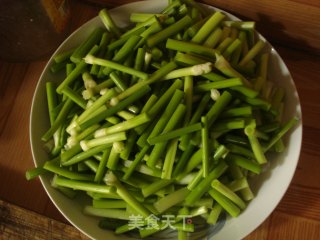 超级下饭菜  腊肉炒蒜薹的做法步骤：6