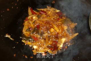 爆炒海螺肉的做法步骤：4