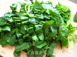 菠菜豆沙卷的做法步骤：2