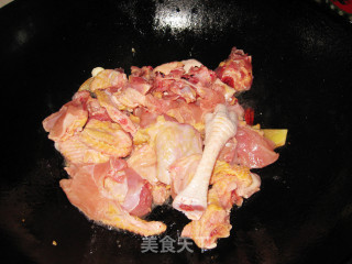 红烧鸡块的做法步骤：4