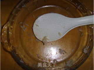 冰鲜三文鱼寿司的做法步骤：2