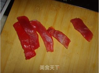 冰鲜三文鱼寿司的做法步骤：4