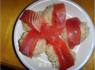 冰鲜三文鱼寿司的做法步骤：6