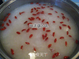 枸杞瘦肉粥的做法步骤：3
