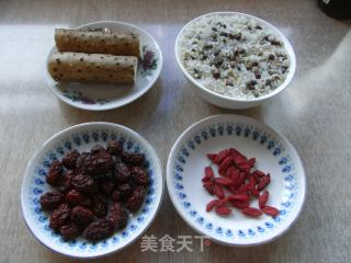 健康营养粥的做法步骤：1