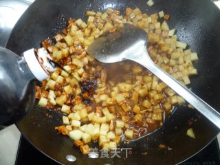 土豆炸酱面的做法步骤：6