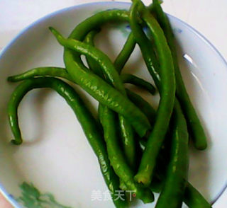 青椒炒火腿的做法步骤：3