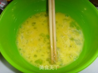 浓浓的鸡蛋柿子汤的做法步骤：2