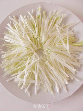 【传统北京风味菜】京酱肉丝的做法步骤：5