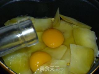 腊肠煲仔饭的做法步骤：12