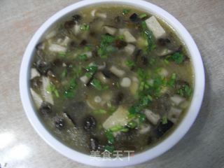 酸辣三菇豆腐汤的做法步骤：7