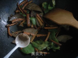 爆炒猪肝的做法步骤：10