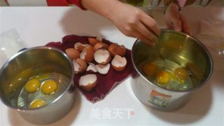 独眼龙蛋糕的做法步骤：1