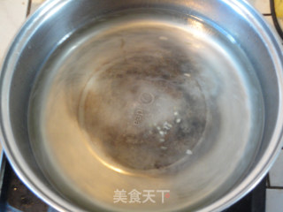 枸杞头拌虾皮的做法步骤：4