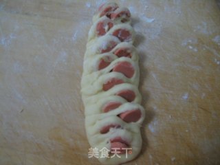 花样香肠面包的做法步骤：9