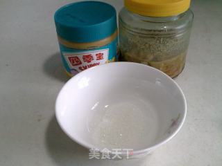 生生相吸-花生腐乳酱拌生菜的做法步骤：3