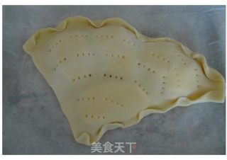番茄金枪鱼酥派的做法步骤：9