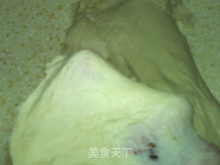 豆沙面包的做法步骤：9