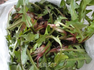 婆婆丁蛋炒饭的做法步骤：1