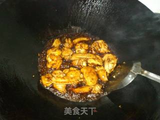 红烧鸡肉的做法步骤：4