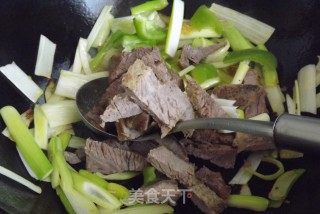 葱香扒肉条的做法步骤：4