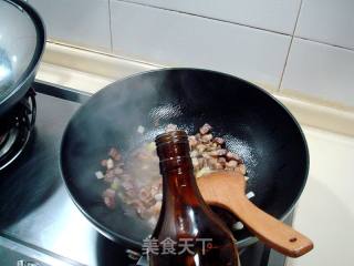 桃仁干煸鸭丁的做法步骤：3