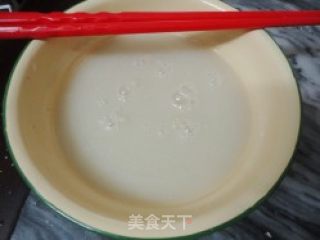 白白胖胖的------酸菜猪肉包子的做法步骤：1