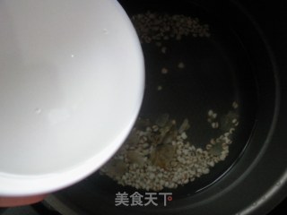 薏米百合红枣粥的做法步骤：6