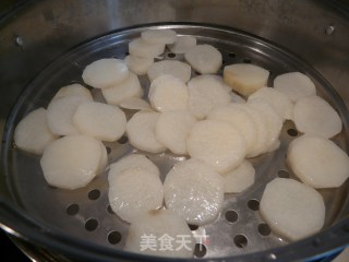 梅花山药饼的做法步骤：1