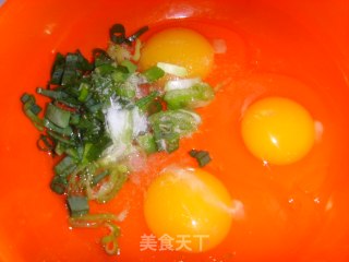 炒鸡蛋的做法步骤：1