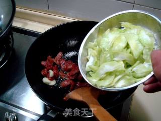 腊肠炒莴笋的做法步骤：4
