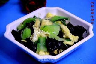 木耳鸡蛋炒油菜的做法步骤：7